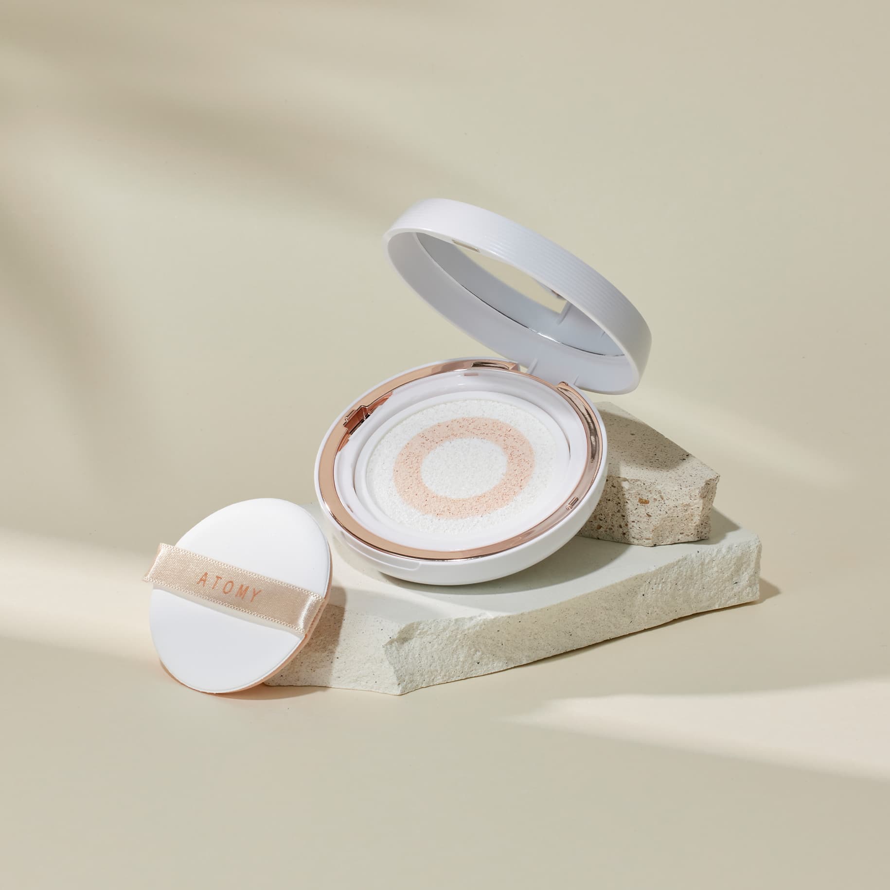 Абсолют Солнцезащитный Кушон Атоми