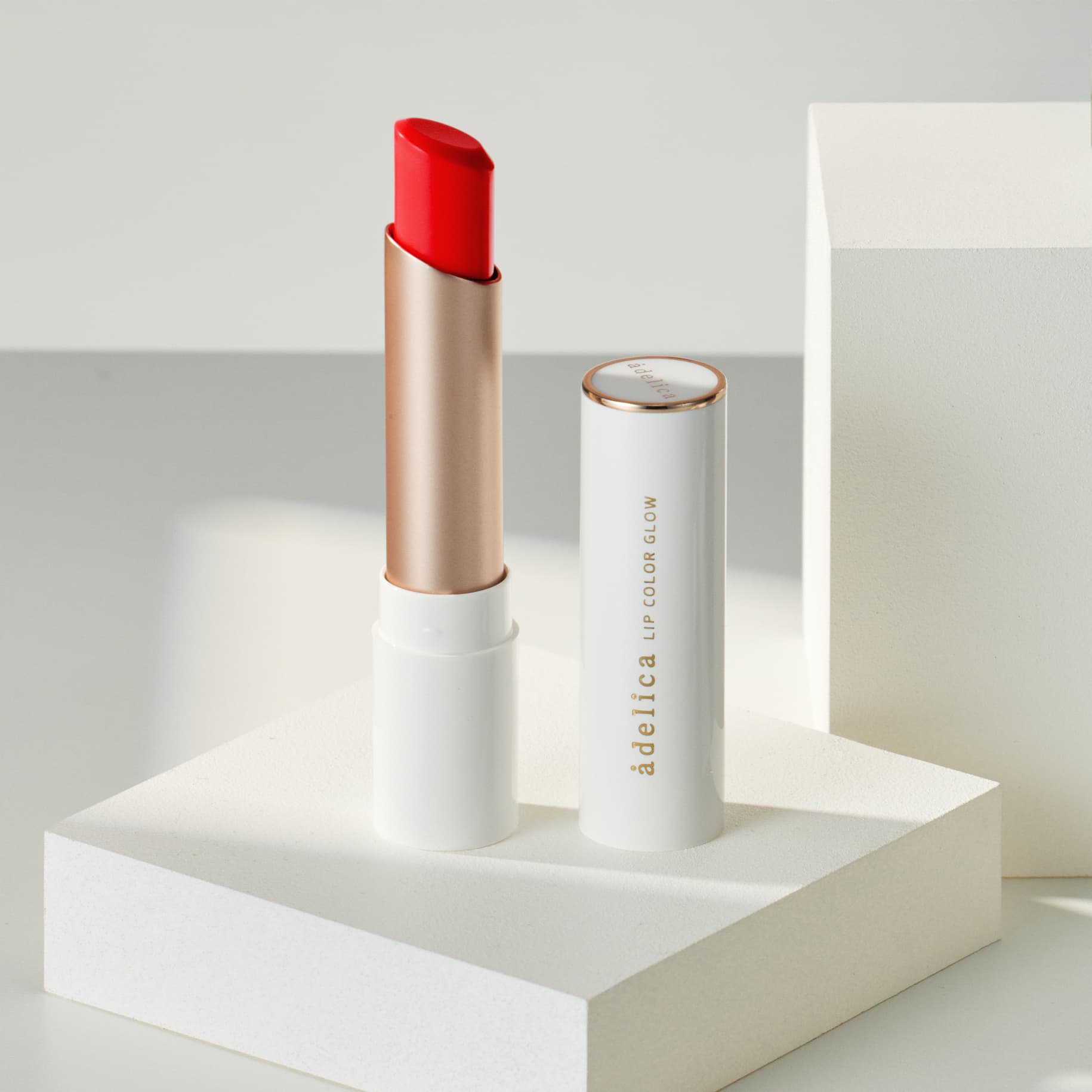 Аделика Цветной блеск для губ Атоми