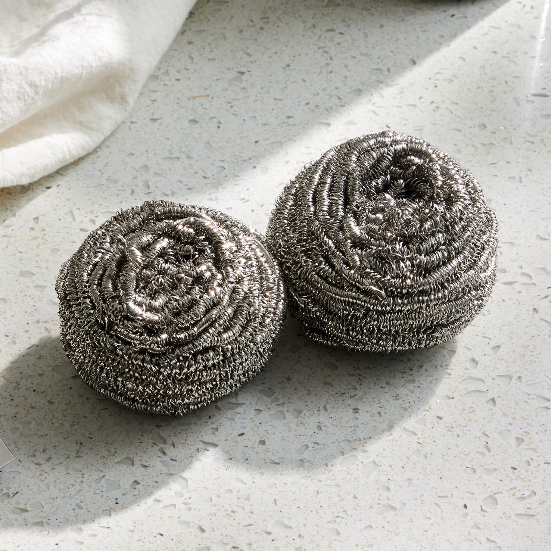 Губка из нержавеющей стали Атоми